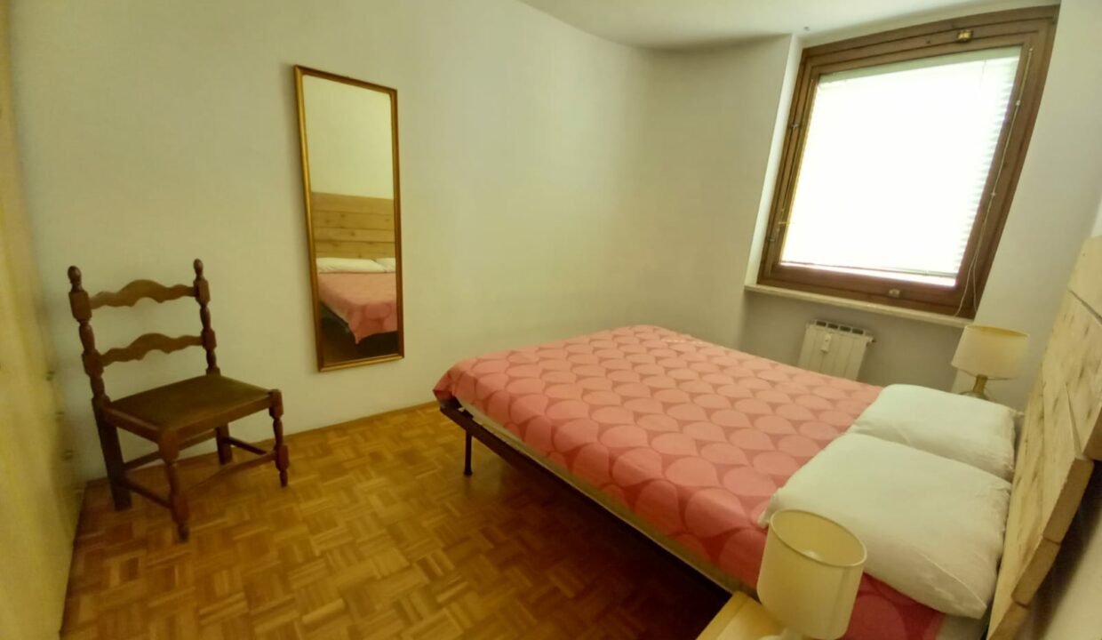 bf4faae7-663e-4e02-8fee-6e3d641cec18