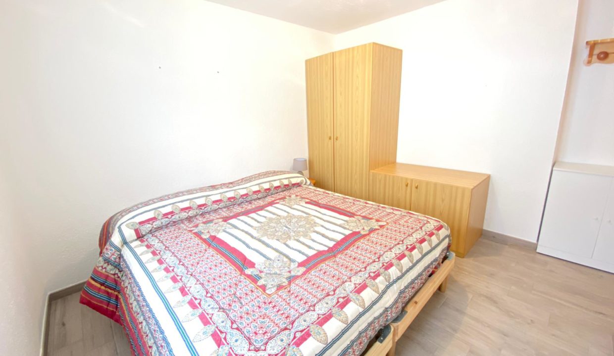 a1c65fe4-cee6-4780-8db0-ee1bf4d07ab0