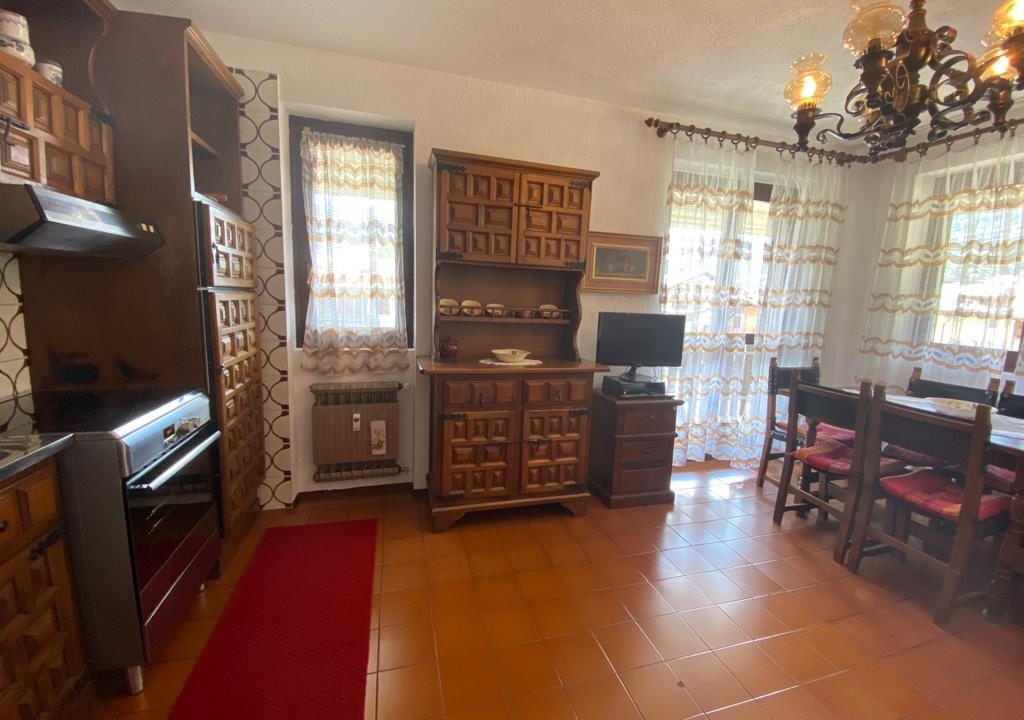 db0966d3-cce4-4bfb-8f51-ae5bafce0495