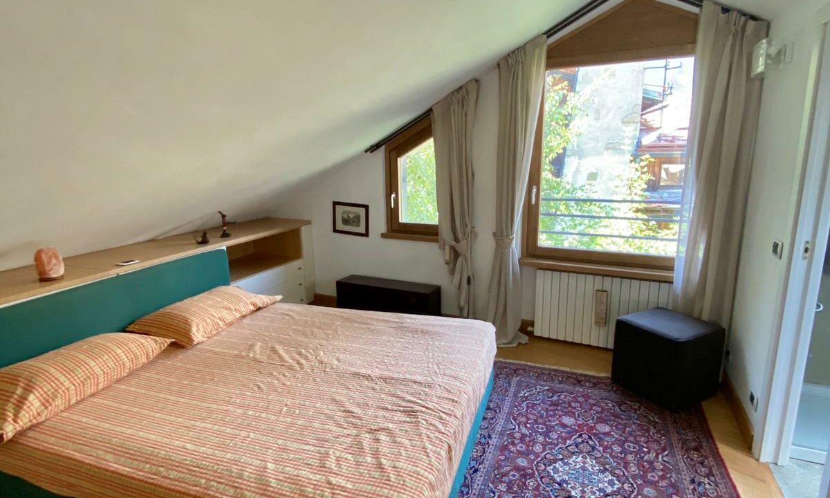 35197d80-a272-4a13-a99b-a2c1f16268aa