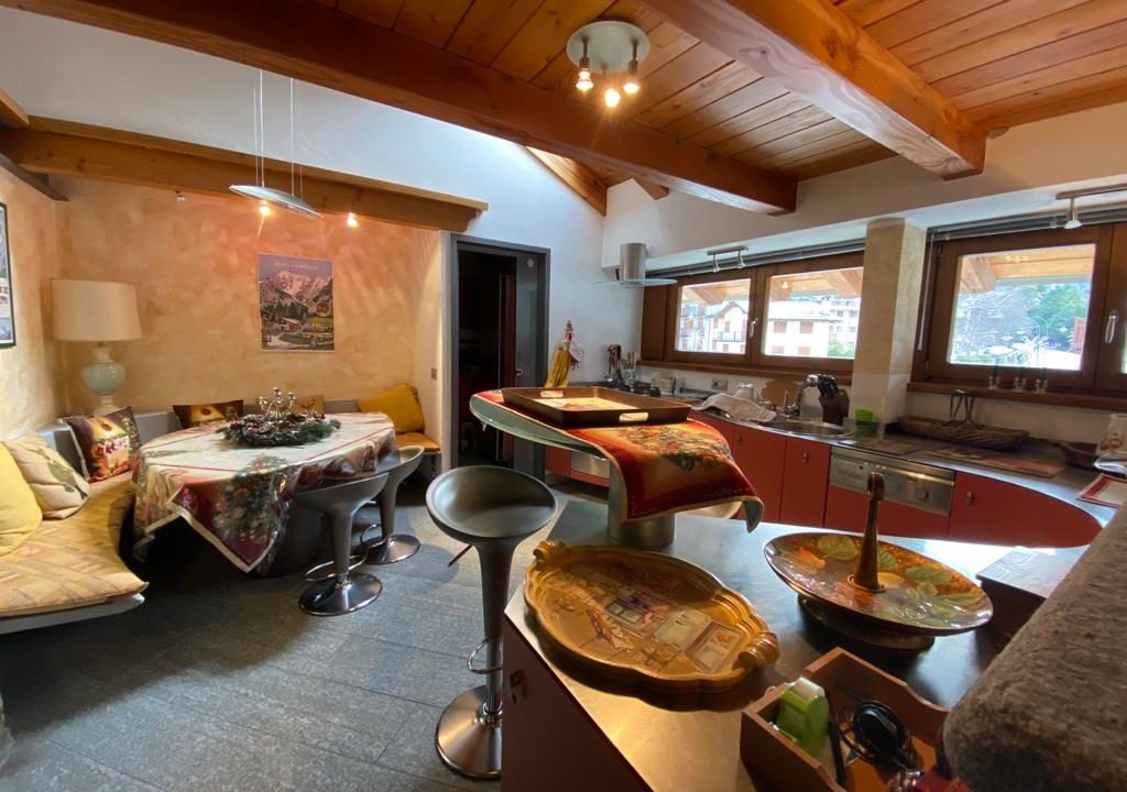 3a087fef-8cde-4be1-8ef9-9d22a93dd596