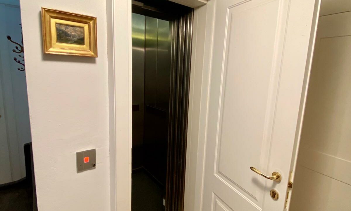 3a9a39ca-9d13-4130-ac58-6eb95b2d4402