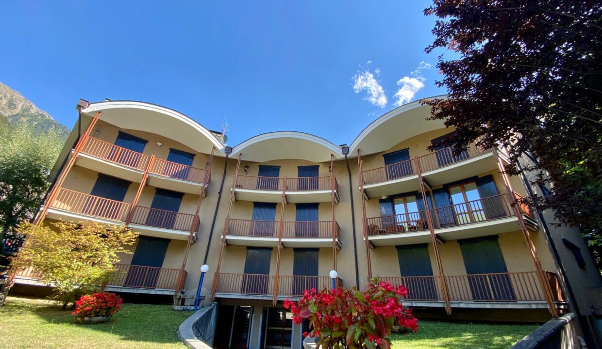 41a556e3-3a57-4079-986d-99d6d416458d