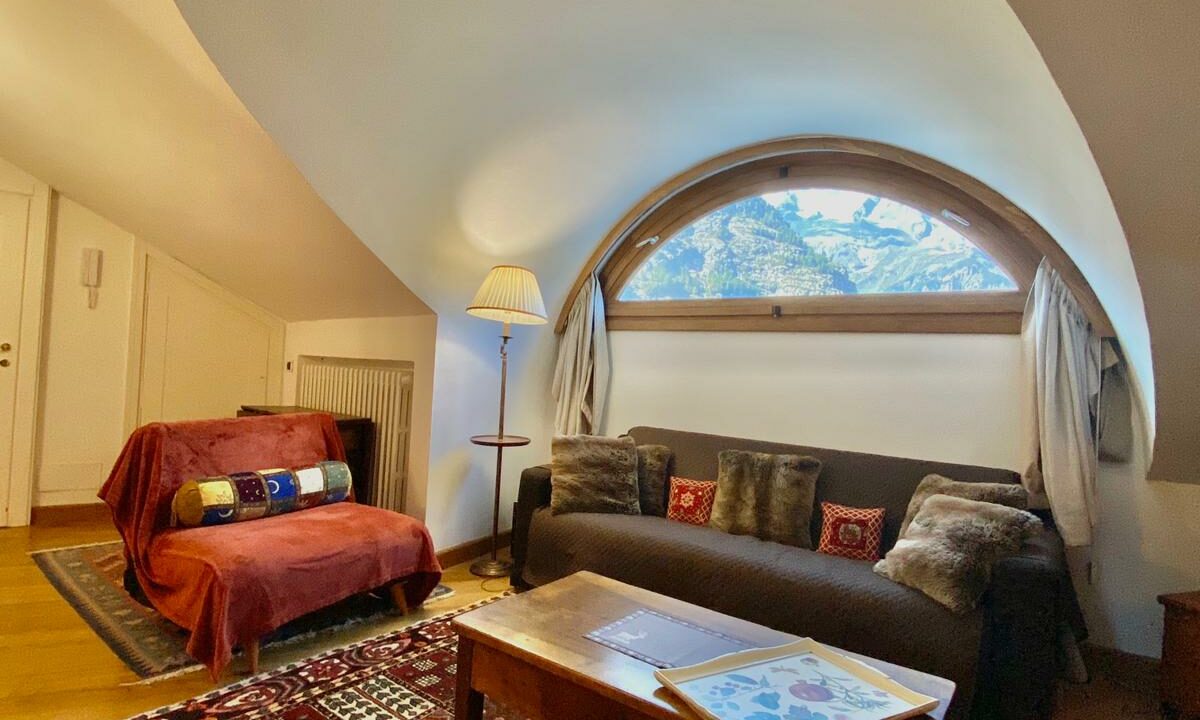 53fbe7e4-1d41-447d-bf01-9bed9759255a