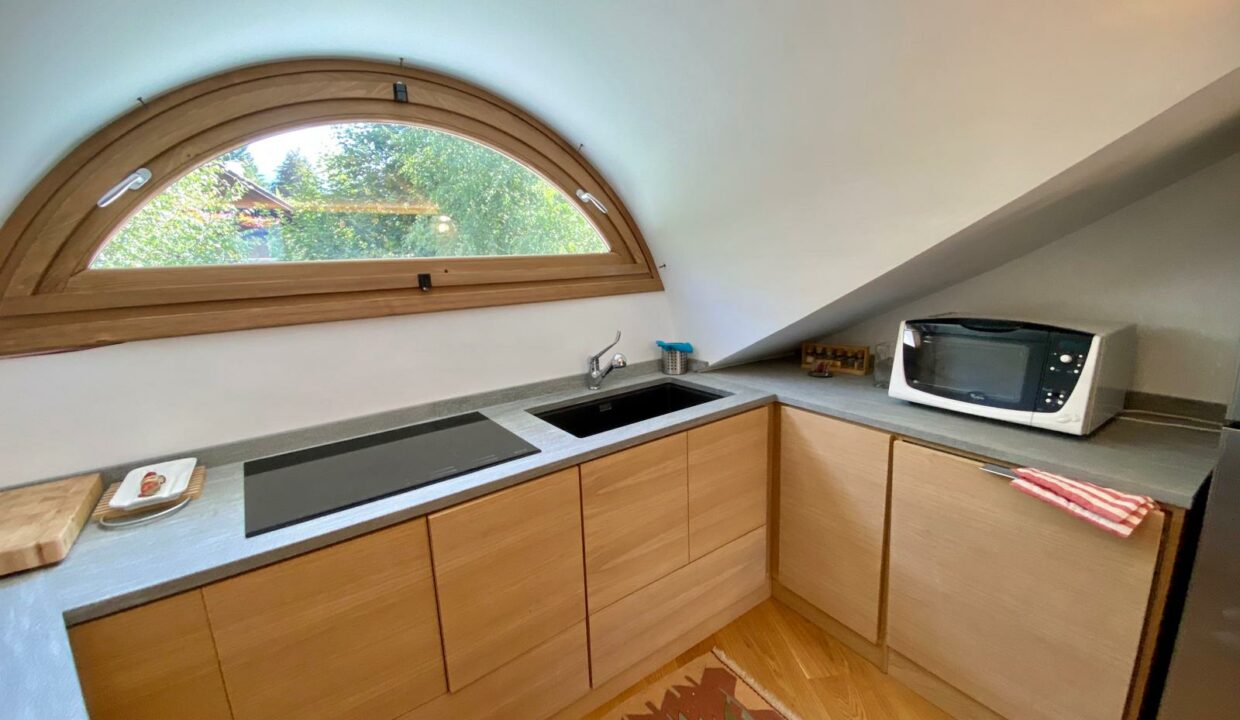 86d25082-8790-4266-8086-6297d405802f