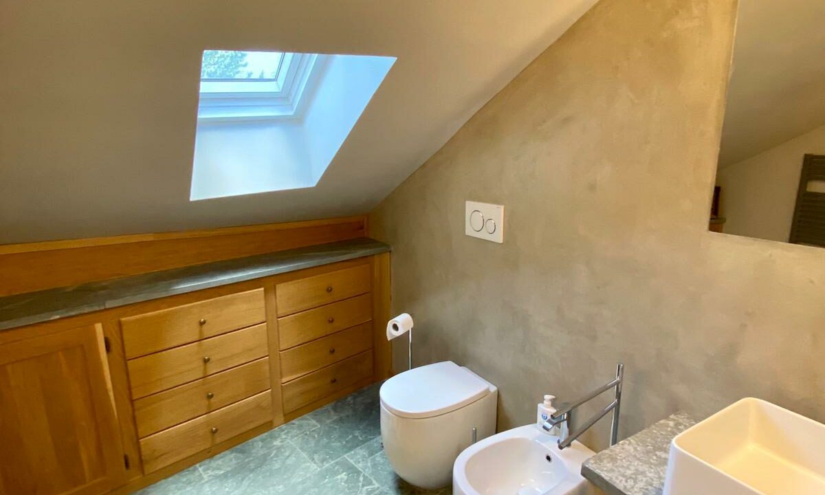 8e9fa09f-f66f-4e8d-9f05-f3689271a5f2