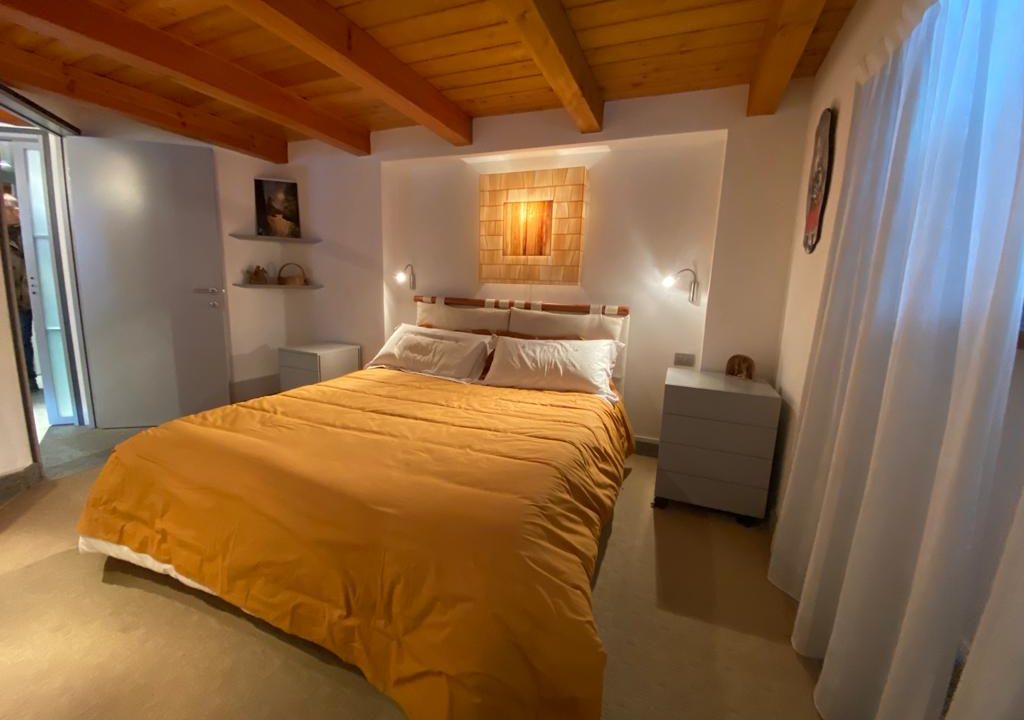 a04592d9-aff9-4a59-bc73-5a74a0d0f262