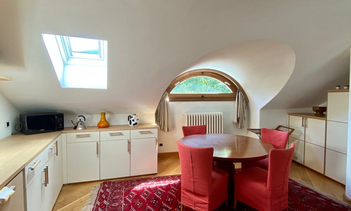 a244f4ad-f006-4da7-8e4b-6c8d62d17060