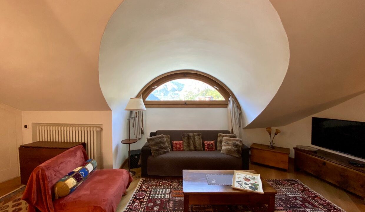 ed71fa7b-40c2-42ec-87dc-ace1abb1070a