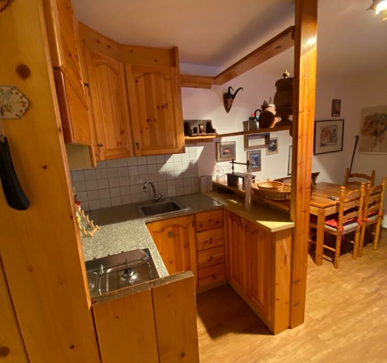 f7cbe389-ec7b-4148-b0bd-0919fc0e572f