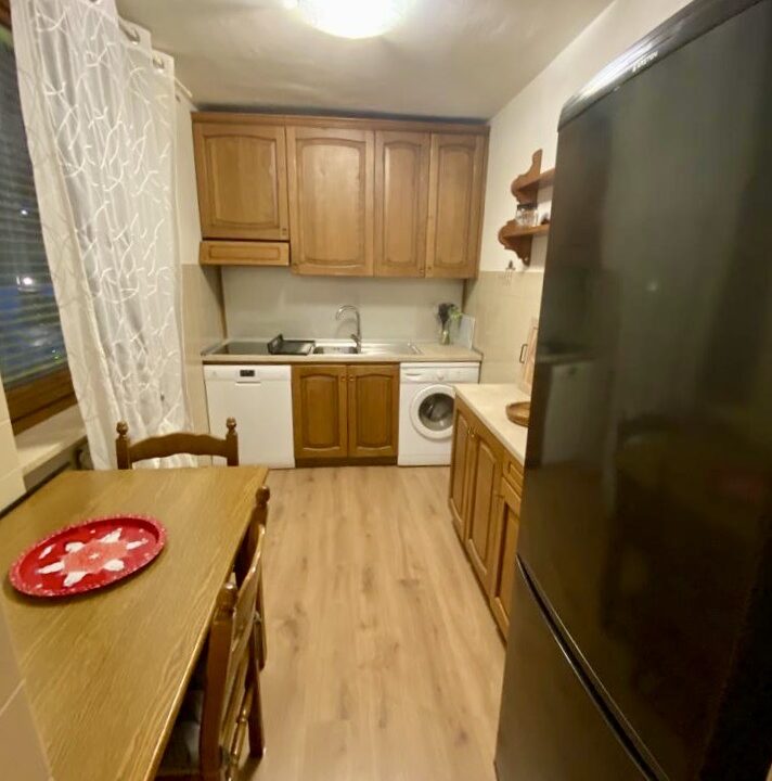 d9e6ad96-14a9-4c10-a773-0164e44b5750