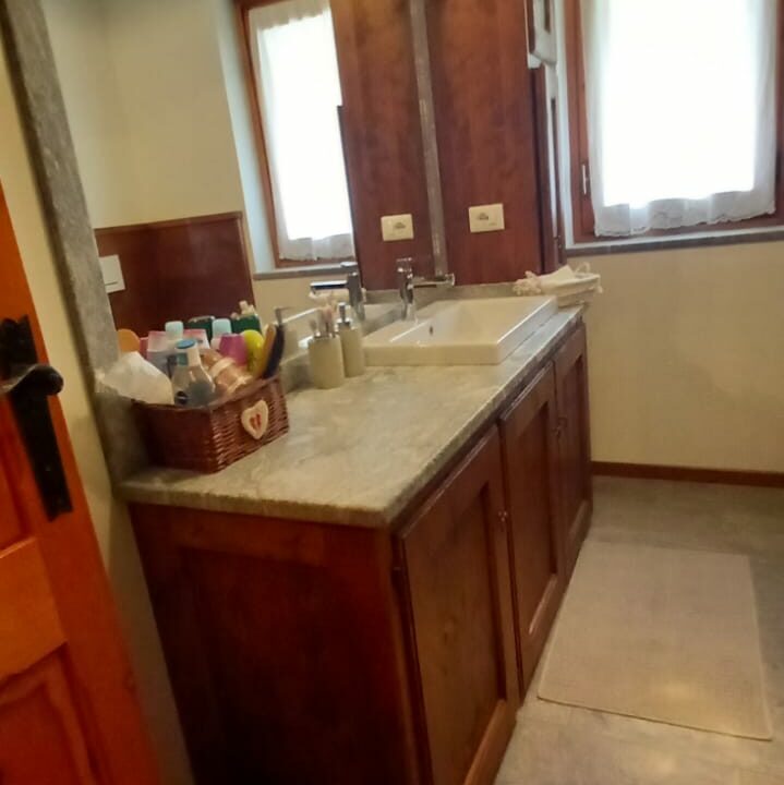 586073b0-c3d8-4642-9308-8683fb8b1d34