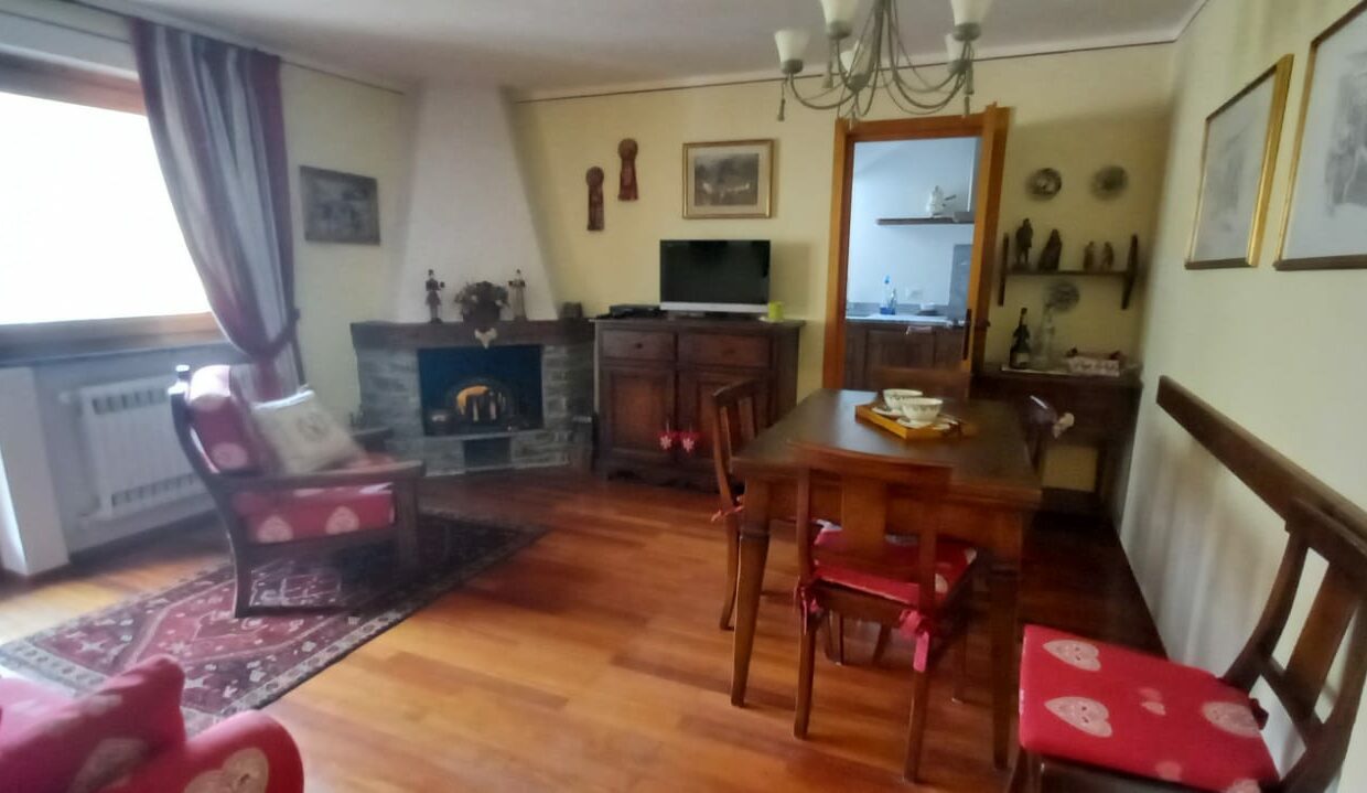 6aaf88b1-5c8b-45b8-94f7-f0e182905a53