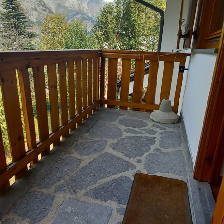 8f41e9df-9c4c-4b0e-9620-cbd55b8fb682