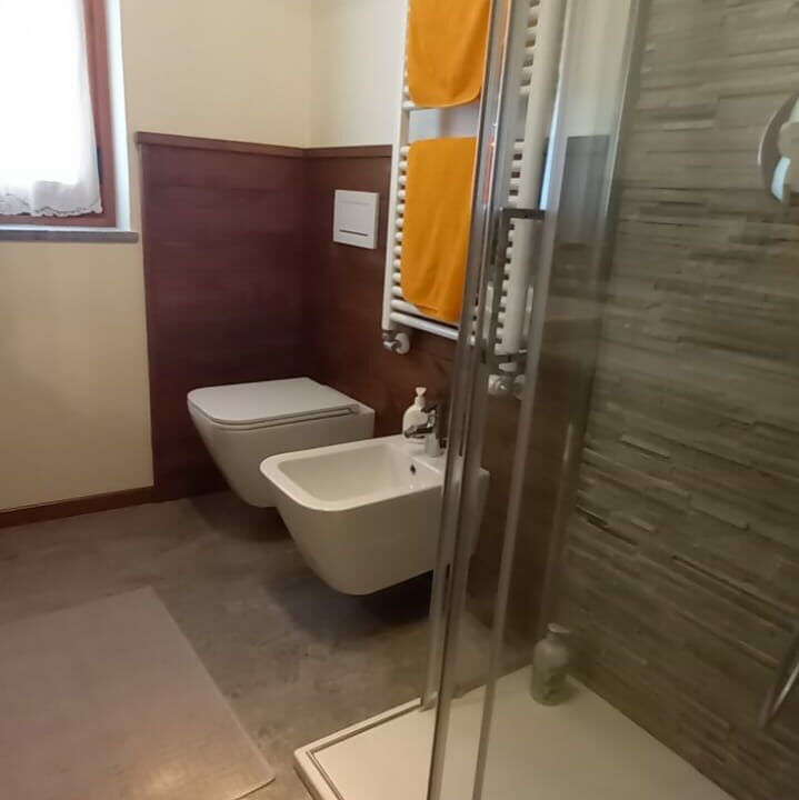 ca73dd07-4aa7-437c-870f-65e3904140df