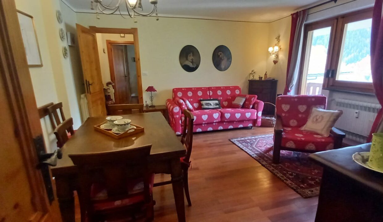 e845e9a1-dab6-4f2c-895a-d98818f87973