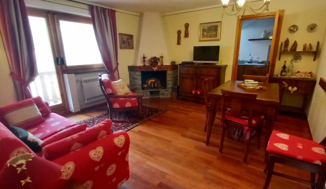 fbed8e71-1a1f-46dc-b09c-5f8c66abfd5e