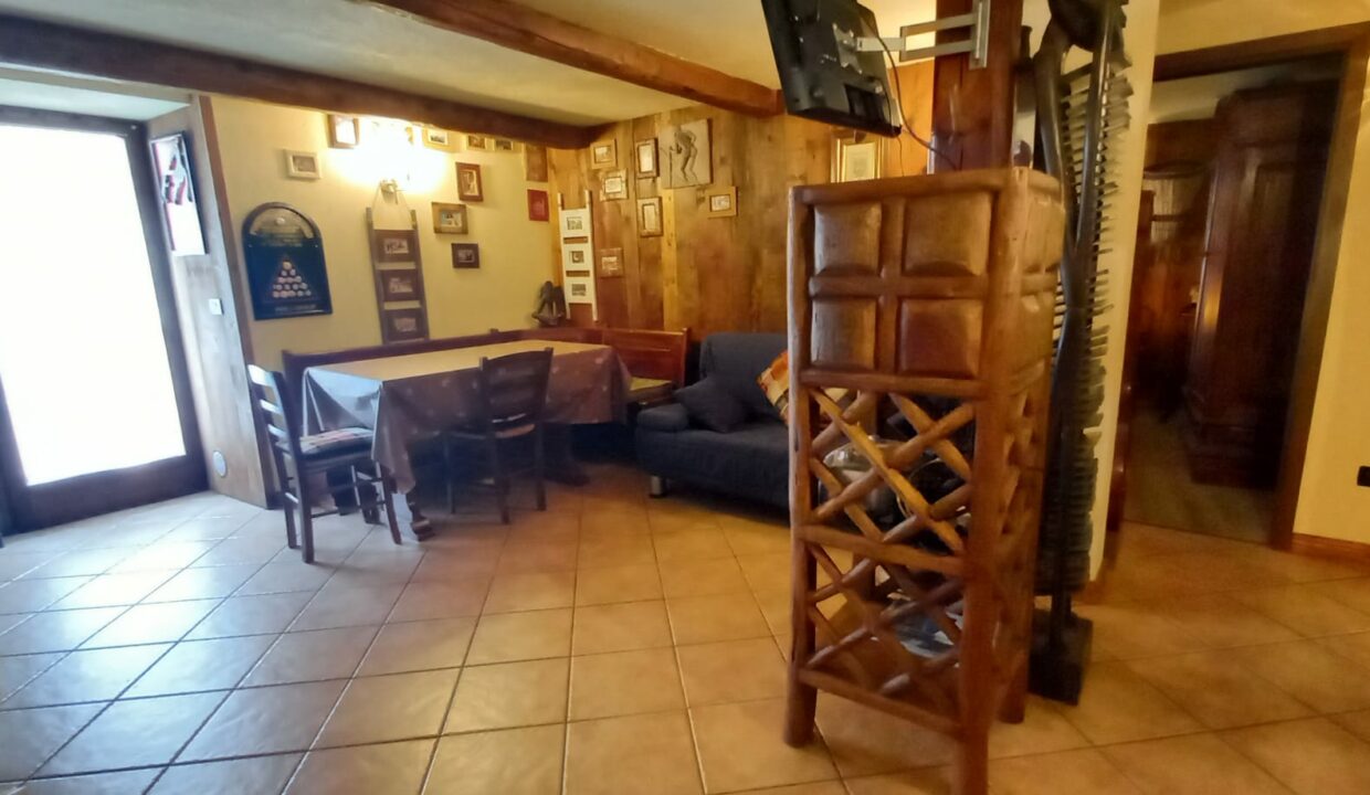 12943b2e-b9b3-431d-a37f-66aa27069d86