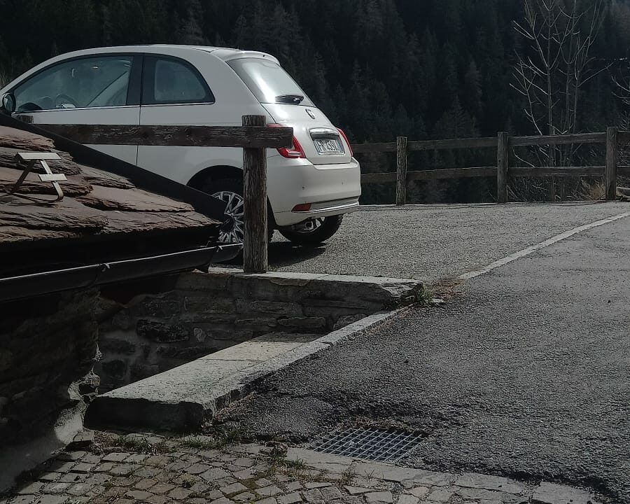 5f7e8b80-13d5-492a-b676-c4618d8056a4