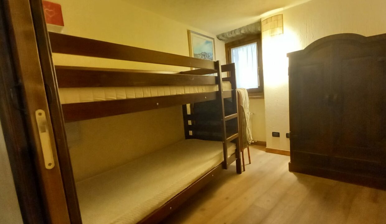 782b70ec-2614-4eb7-aea1-d1c253f50e5a