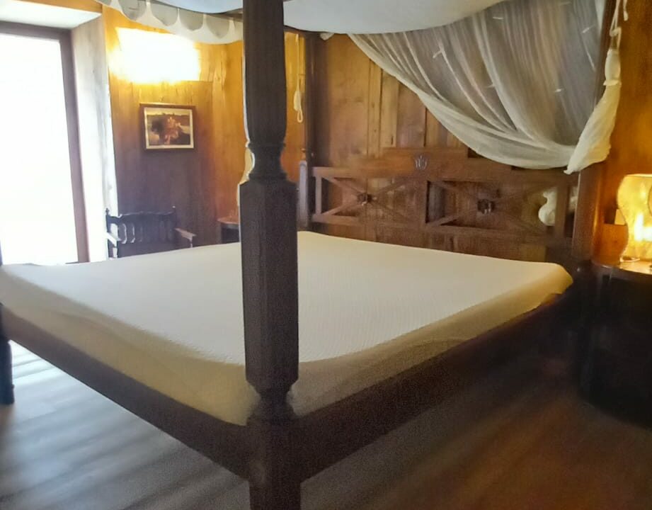 ca76b6be-83b4-472e-9870-4f0346dd9f4e