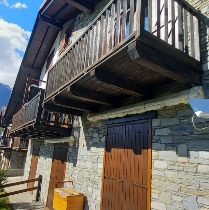 1084f253-468e-485f-b910-330e4e1fd9d9