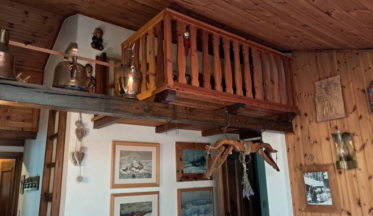 3e977e5b-8c62-48eb-a6f2-d7528765f0e5