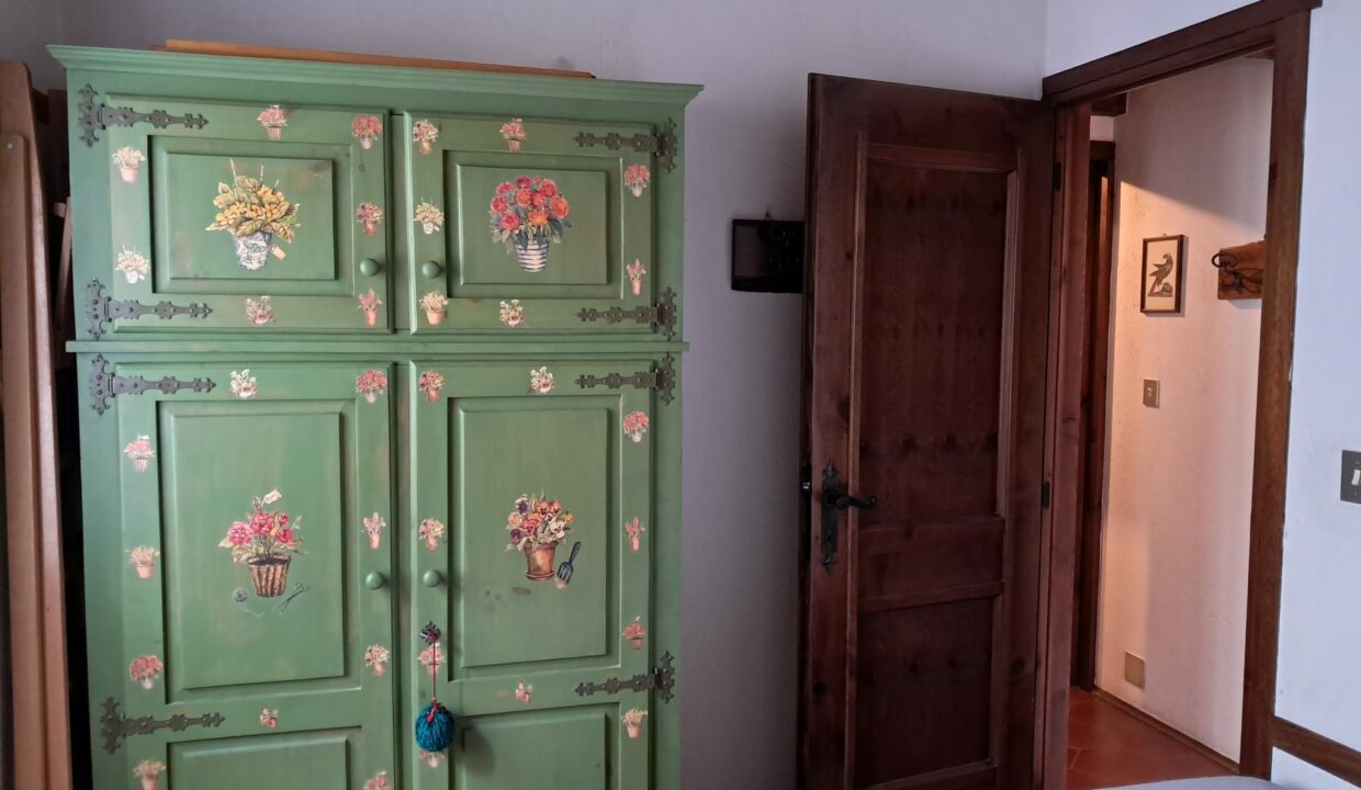 a01d57d3-4454-4231-b9b1-f47b5a017ae1