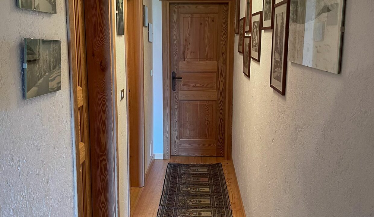 079229c6-2655-4451-8227-d39e1234d8b1