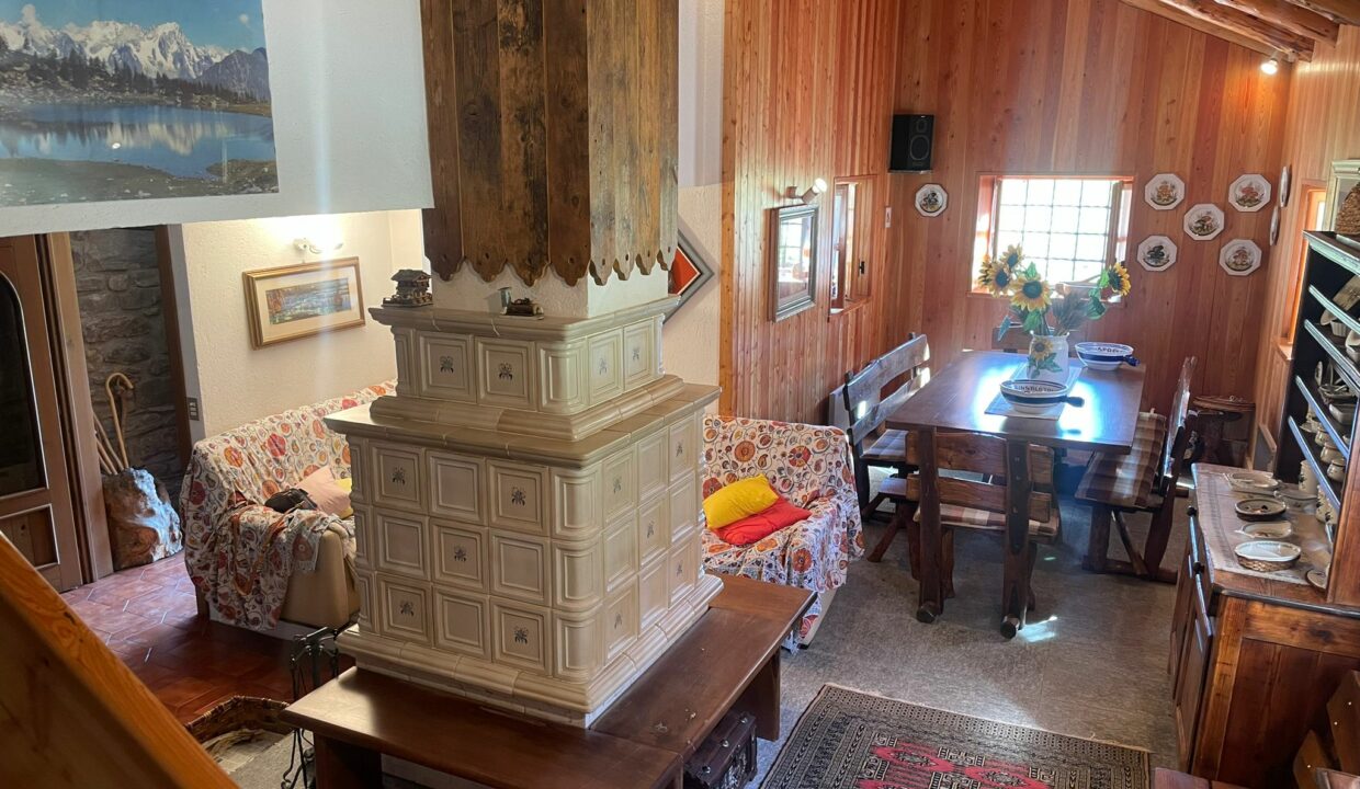 117ca9f4-f6da-4d4b-8db4-9d9cba670e99