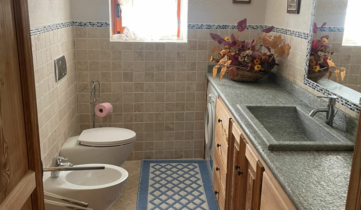 b875483d-ced7-48ef-9d25-c7bde6870f7e