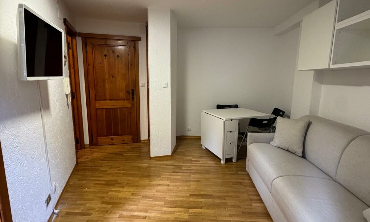 60cfca60-b247-4cfc-9629-b775e1dd52b6