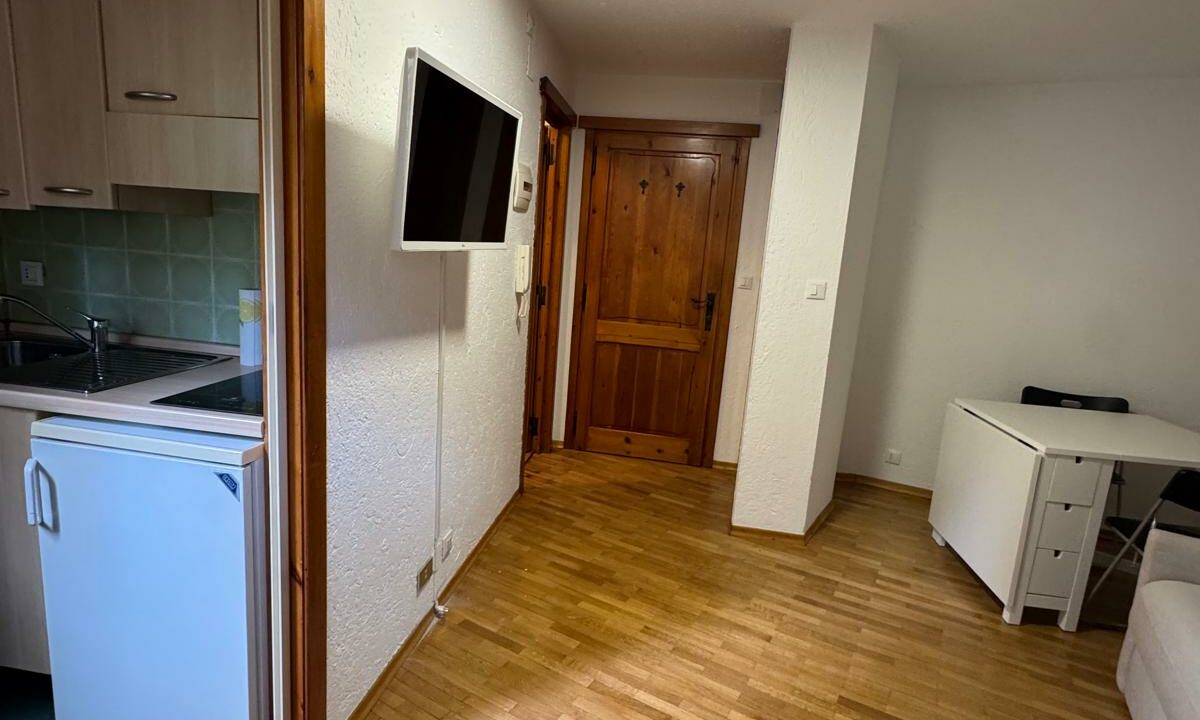 PHOTO-2025-11-11-12-18-42 3