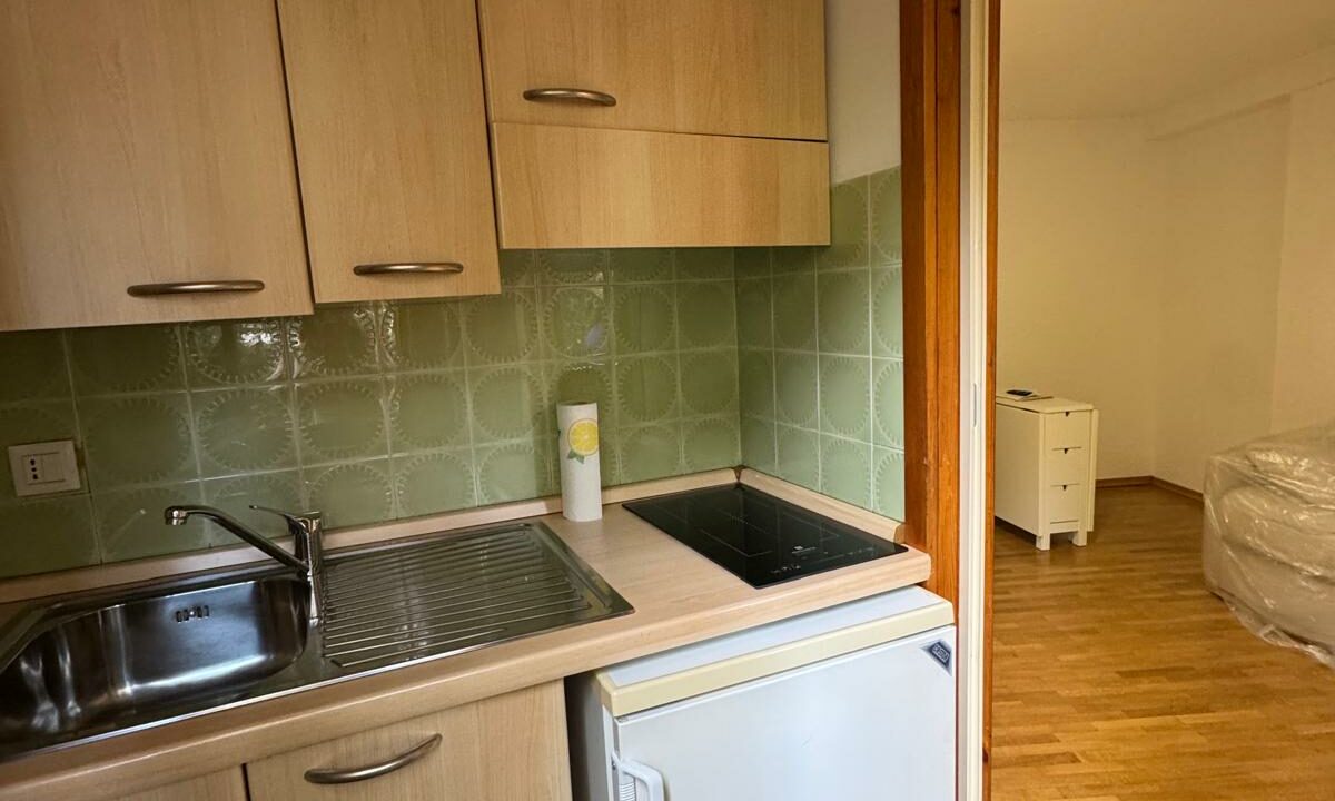 a14dfbe6-f765-45c0-9ad2-6b53c0dcce7e