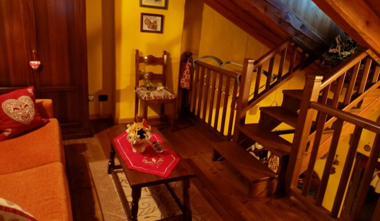 3572b846-e686-4eae-aa33-466b4c7339e6