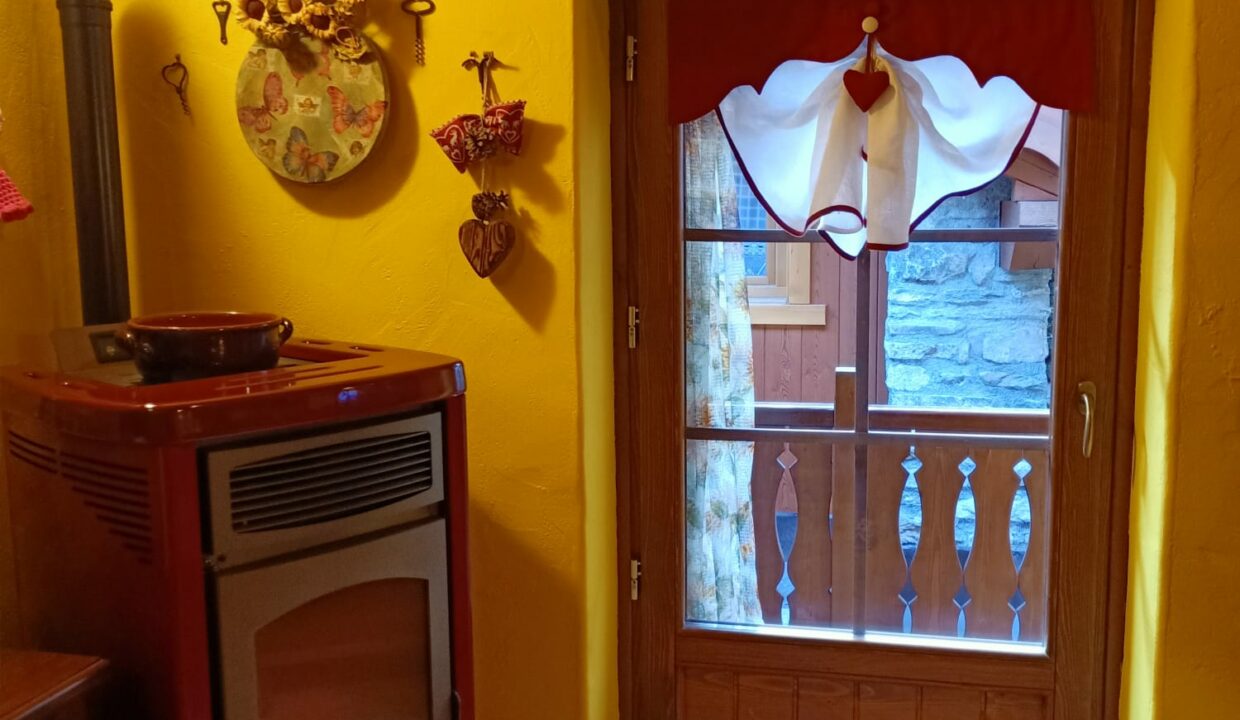 aa0cc680-deb3-418b-a37f-76740df22de6