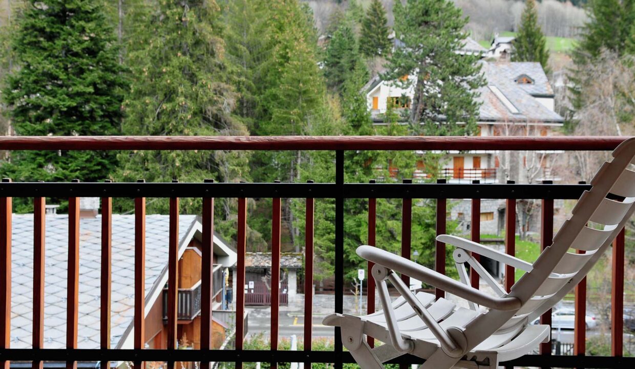 C-balcone NE3 72
